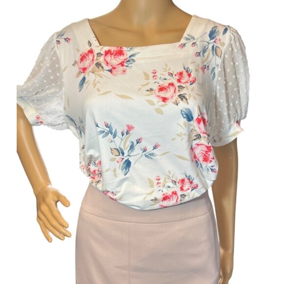(5 for $25) Elegant Chiffon Sleeve Floral Print Blouse in White Size Medium - Picture 1 of 6